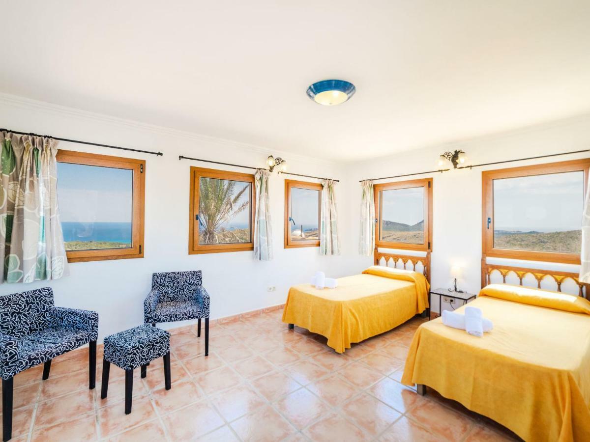 Villa Cala Torta Na Lluny By Interhome Кала Мескида Екстериор снимка